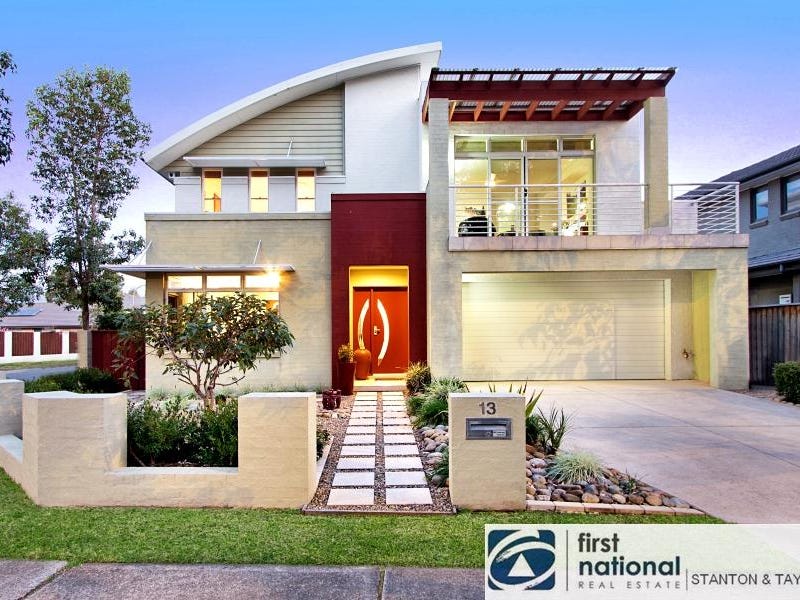 13 Waterside Boulevard, Cranebrook, NSW 2749 Property Details