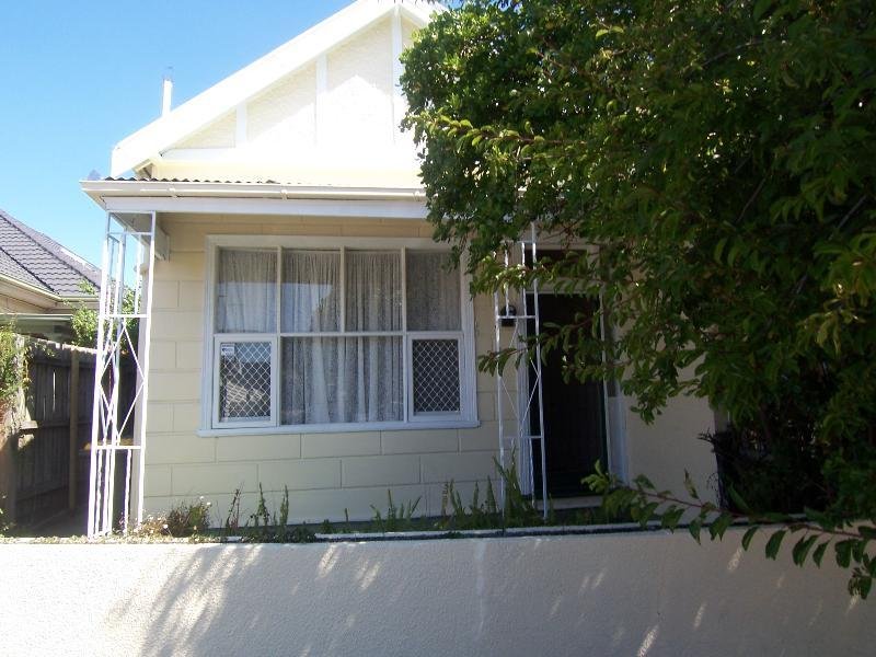 33 Blanche Street, St Kilda, VIC 3182