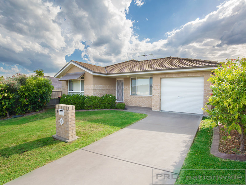 2/2 Peppercorn Close, Aberglasslyn, NSW 2320