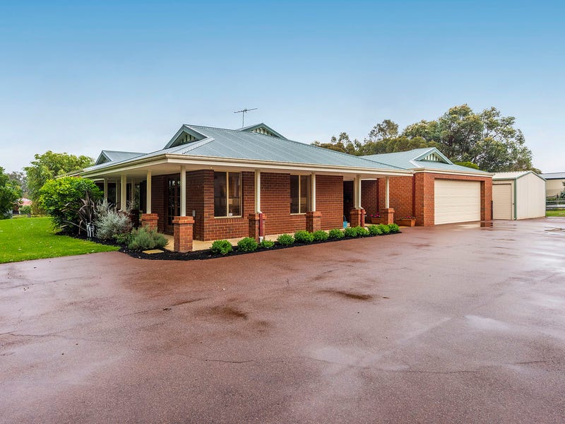 39 Harwood Pass, Darling Downs, WA 6122