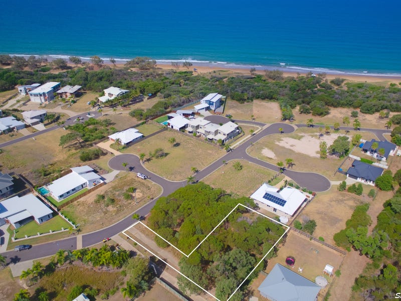 24 Waterfront Drive Agnes Water Qld 4677