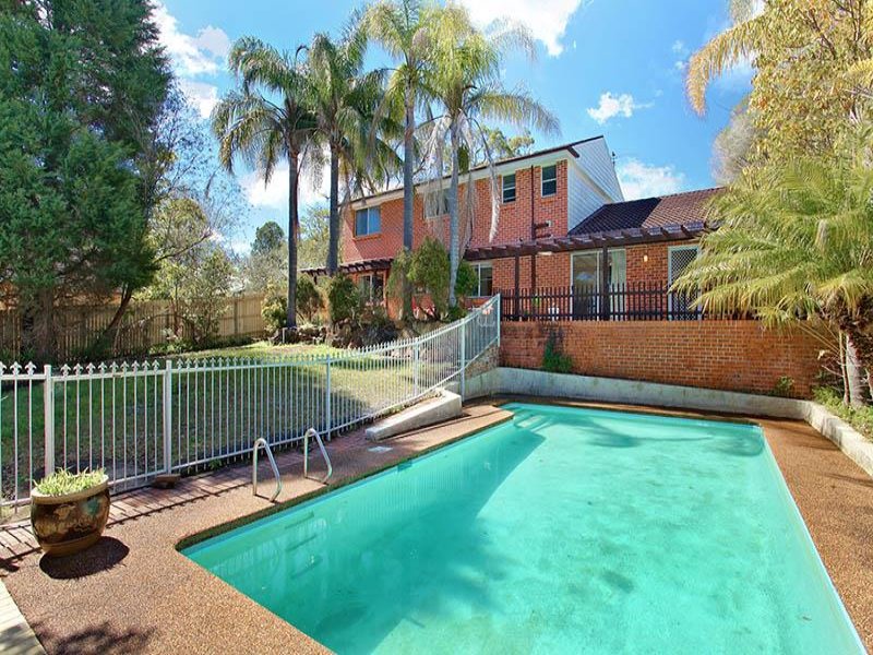 63 Somerville Road, Hornsby Heights, NSW 2077
