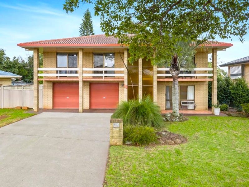 11 Homestead Avenue, Harristown, Qld 4350 Property Details