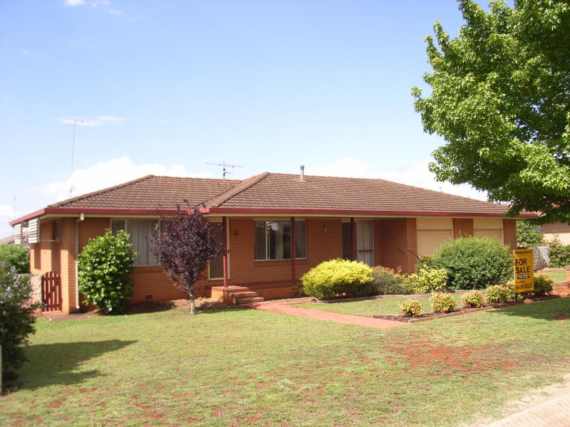 3 Westmar Street, Toowoomba, Qld 4350 Property Details