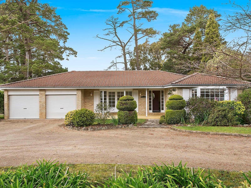 205 Merrigang Street, Bowral, NSW 2576 Property Details