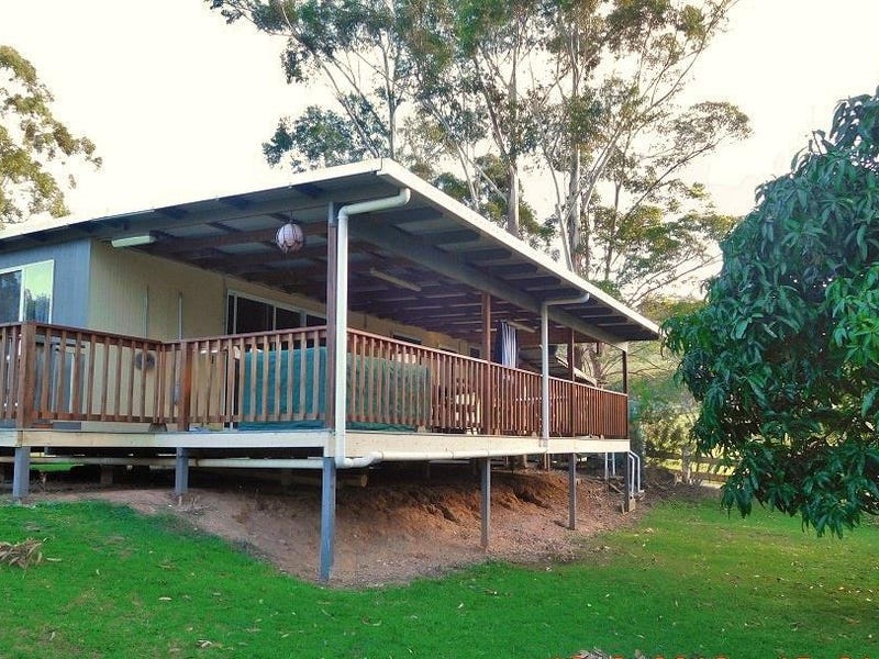 240 Newmans Road, Woolgoolga, NSW 2456