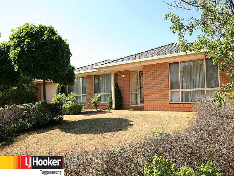 4 Donohoe Place, Gordon, ACT 2906 Property Details