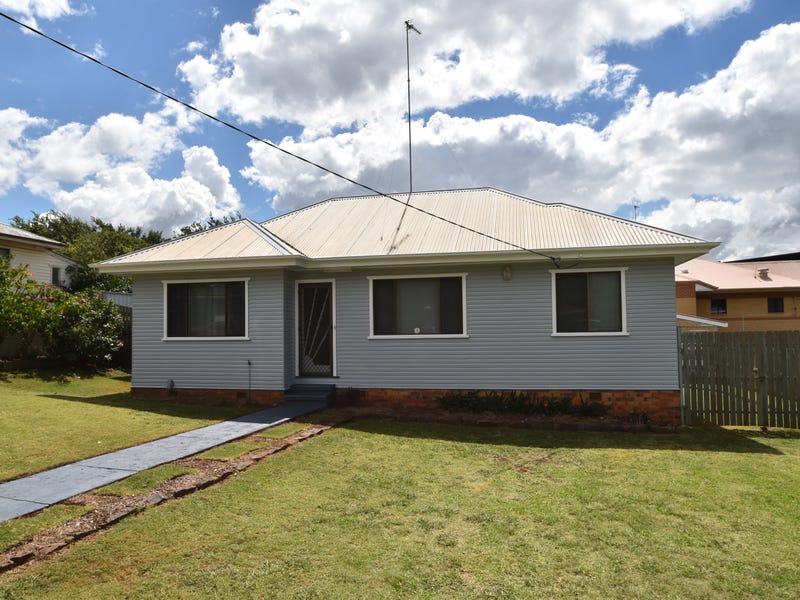 21 Joyce Street, South Toowoomba, QLD 4350