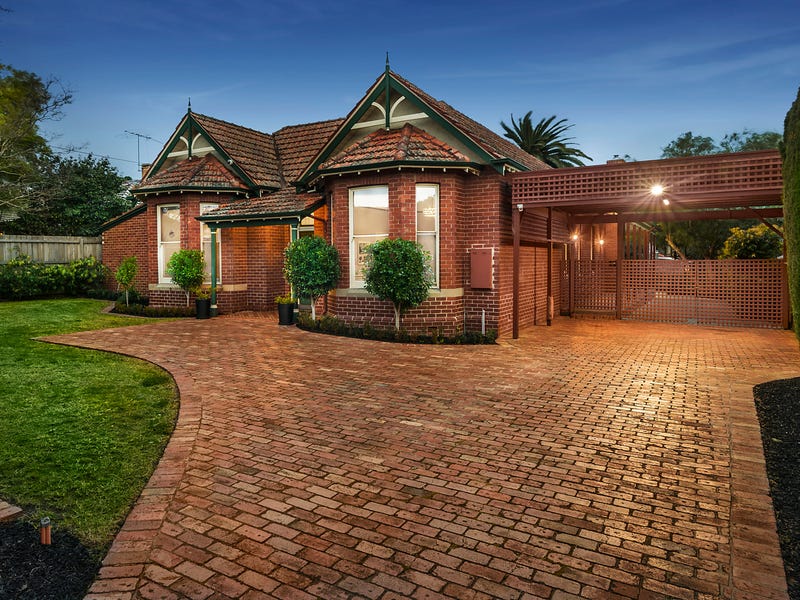 330 Upper Heidelberg Road, Ivanhoe, Vic 3079 Property Details