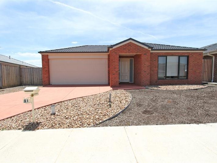 91 Arnolds Creek Boulevard, Melton West, VIC 3337