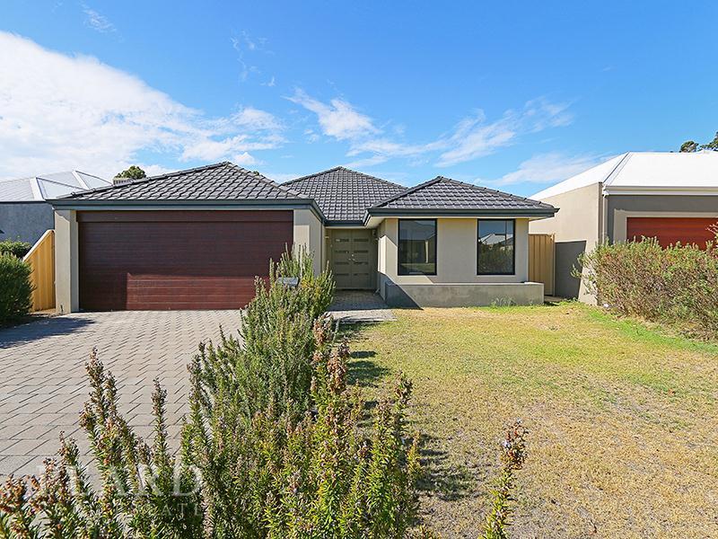 16 Elegant Approach, Harrisdale, WA 6112 Property Details