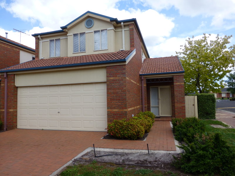 75 The Glades, Taylors Hill, VIC 3037