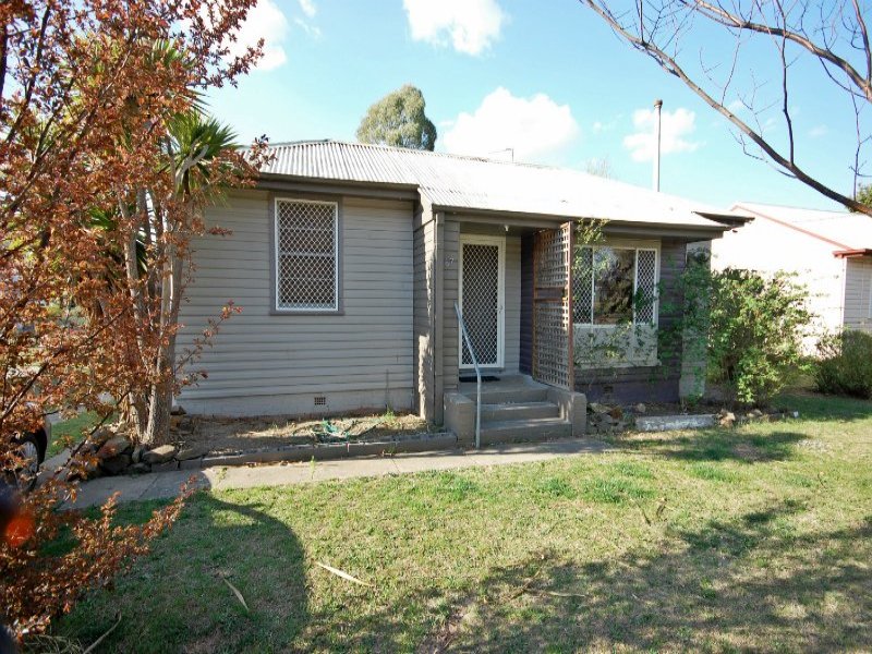 67 Brown Street, Armidale, NSW 2350 - Property Details