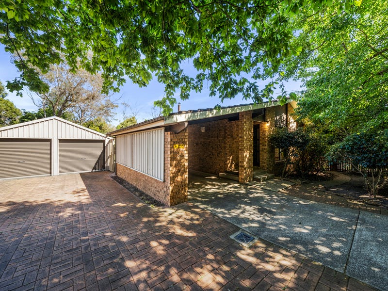 19 Shortland Street, Wentworth Falls, NSW 2782