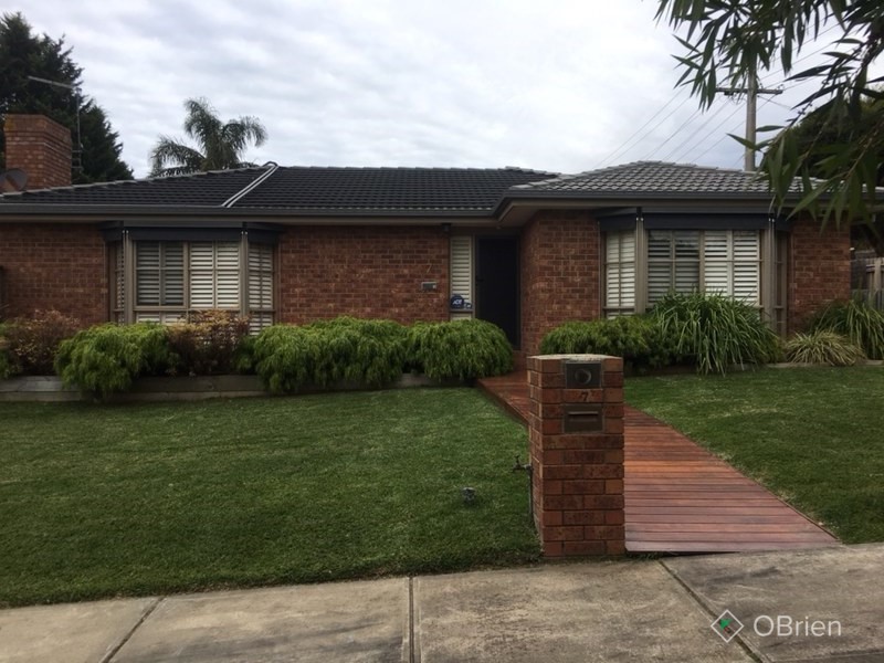 7 Paula Court, Langwarrin, Vic 3910 Property Details