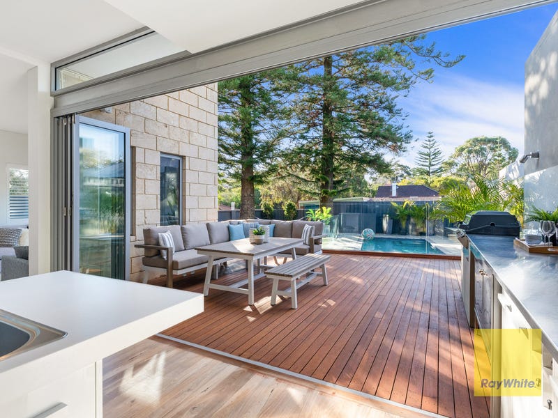 32 Boreham Street, Cottesloe, WA 6011 Property Details