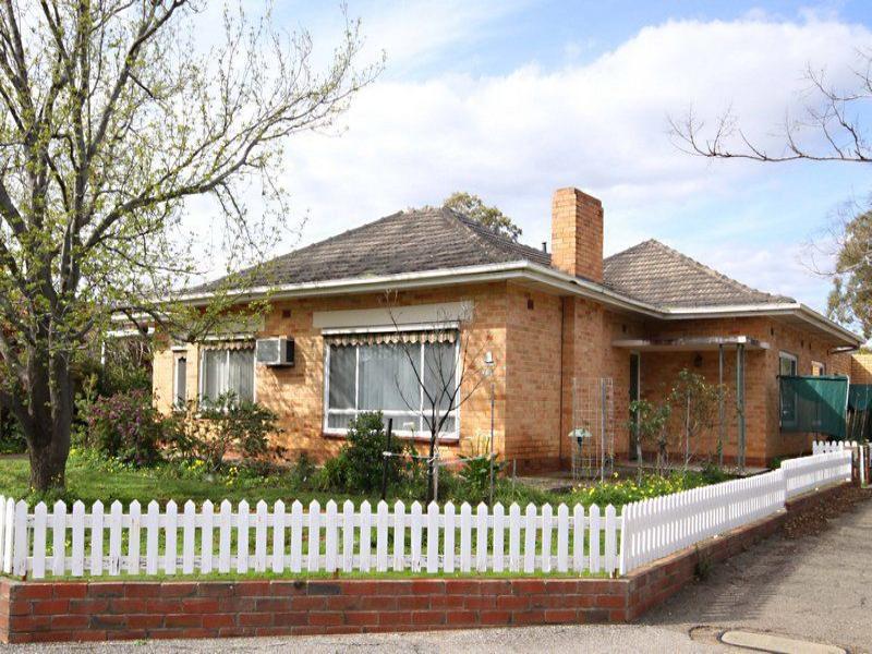 3 daniels road panorama
