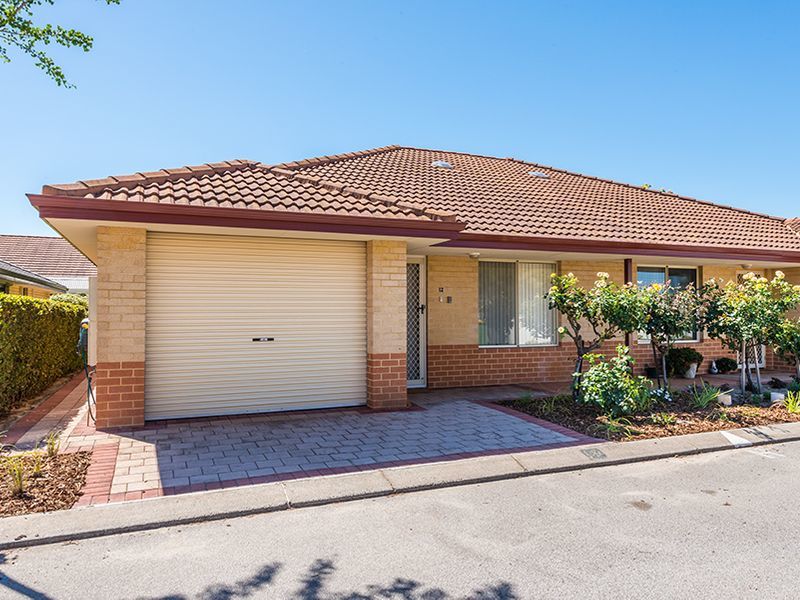 12/27 Pearson Drive, Success, WA 6164