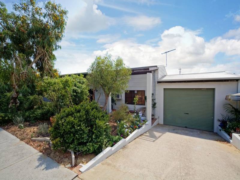 27 Castle Street, North Beach, WA 6020