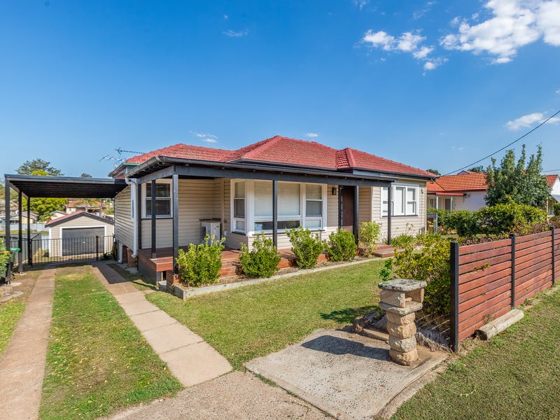 27 Joan Street Rutherford Nsw 2320 Realestate Com Au