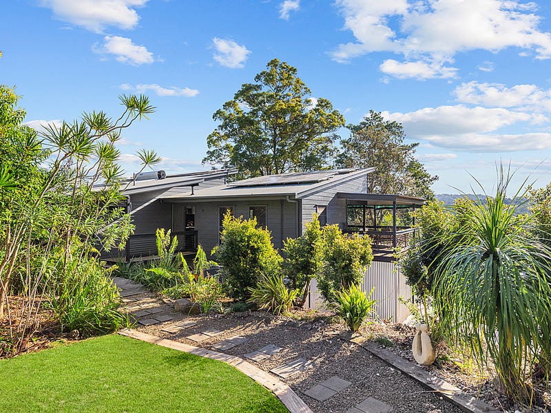 38 Lemon Grove Place, Rosemount, Qld 4560 Property Details