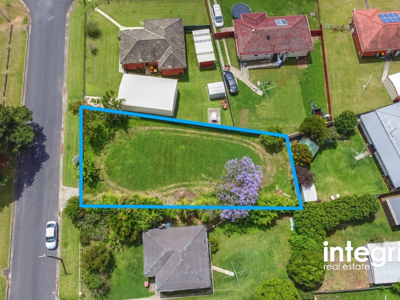 2 Hobart Street, Nowra, NSW 2541