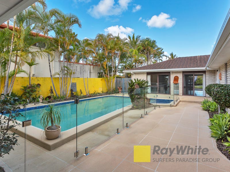 7 Brighton Parade, Southport, QLD 4215