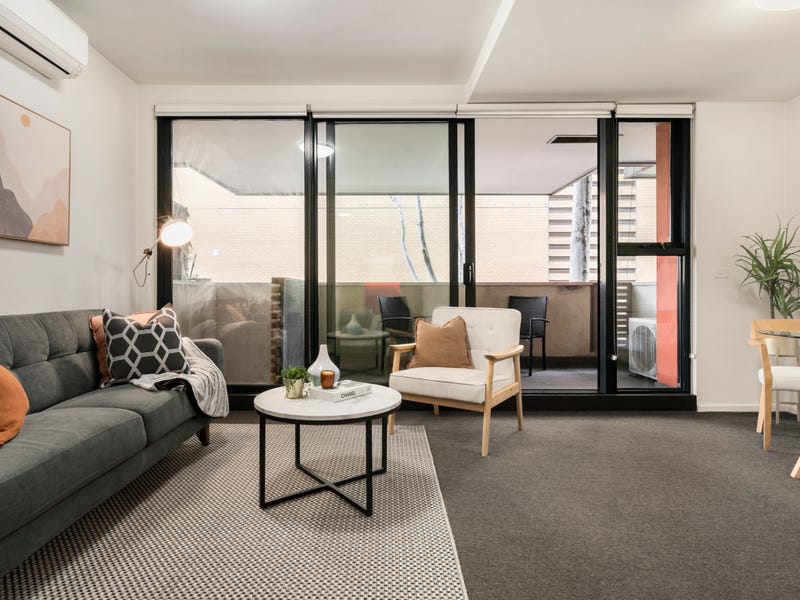 Rental Properties and Real Estate in Melbourne, VIC 3000 (+1 location