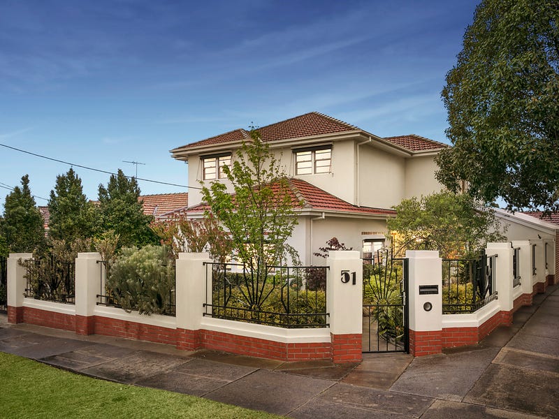 51 Carnarvon Road, Strathmore, Vic 3041 Property Details