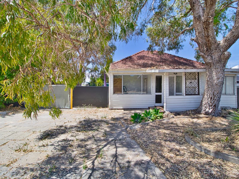 4 Safety Bay Road, Rockingham, WA 6168 - Property Details