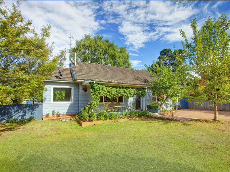 64 Old South Road, Bowral, NSW 2576 Property Details