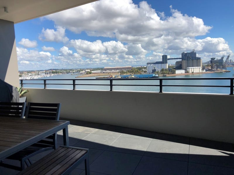 702/10 Worth Place, Newcastle, NSW 2300