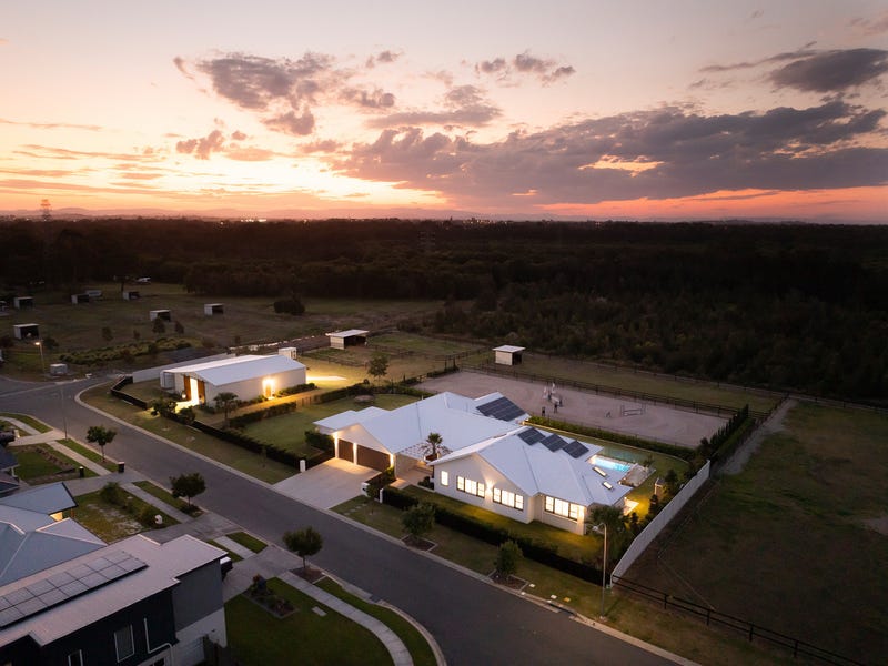 129 Spoonbill Street, Nudgee, Qld 4014 - Property Details