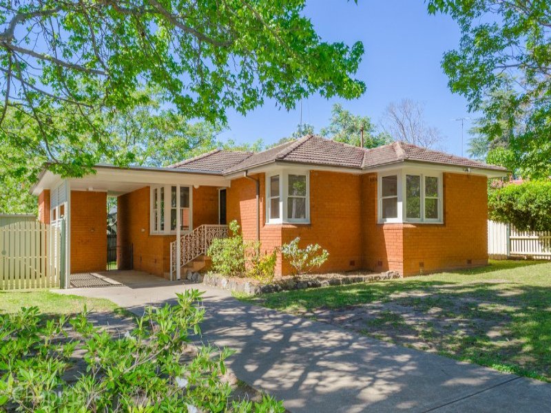 33 Mount Street, Glenbrook, NSW 2773 Property Details