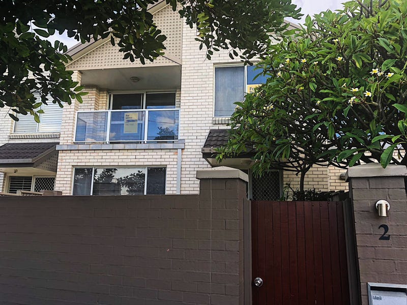 2/1 Bar Beach Avenue, The Junction, NSW 2291