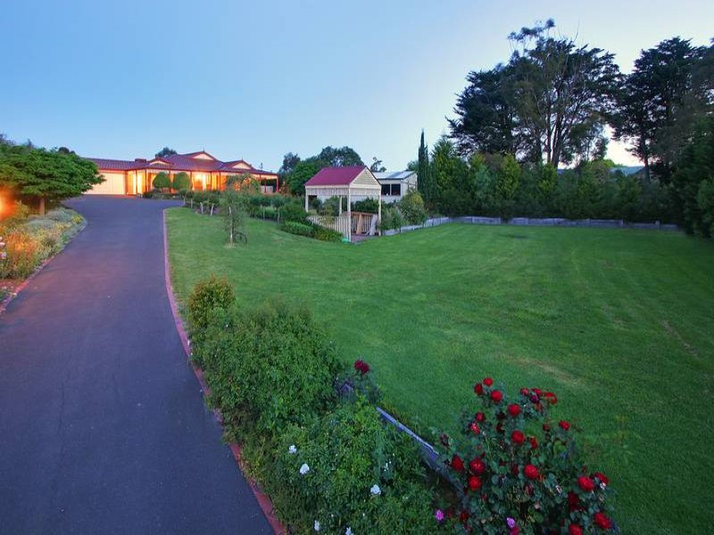 68 Brysons Road, Warranwood, VIC 3134