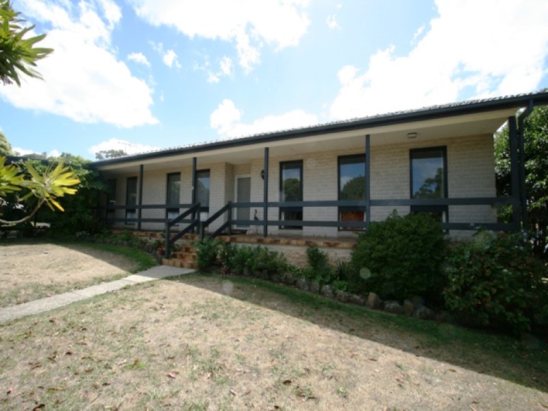 2 West Court, Cowes, Vic 3922 Property Details