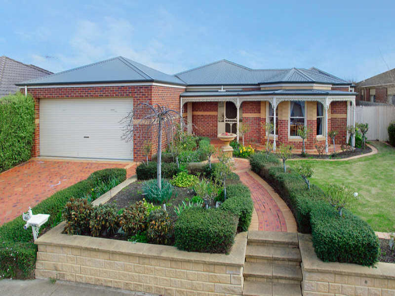 46 Augustine Drive, Highton, Vic 3216 Property Details