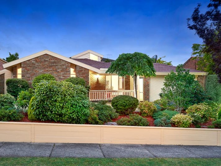 13 Maverick Close, Doncaster, Vic 3108 Property Details