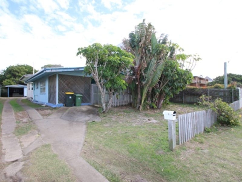 1/24 Rickman Parade, Woorim, QLD 4507