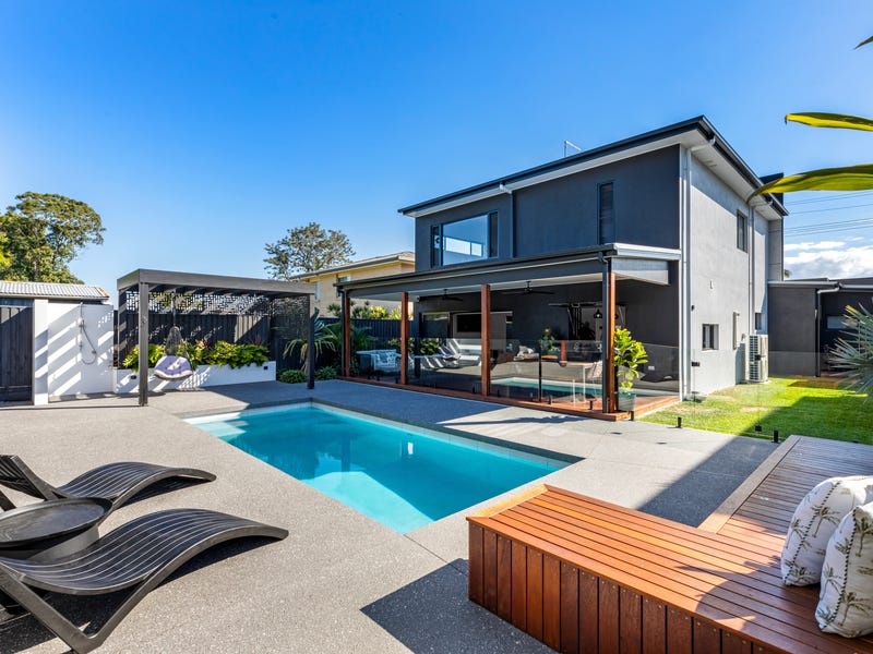 17 Coronation Avenue, Golden Beach, QLD 4551