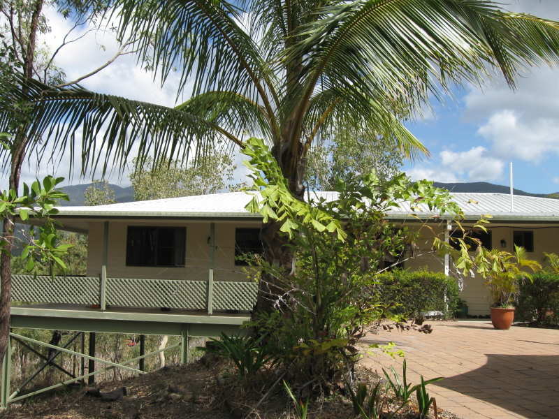 20 Mount Elliot Drive, Alligator Creek, QLD 4816