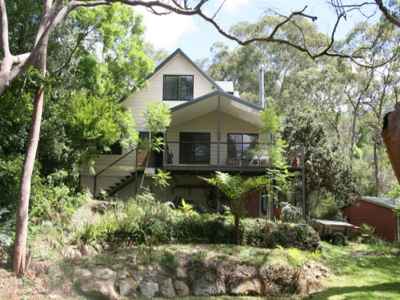 48 Davies Avenue, Springwood, NSW 2777