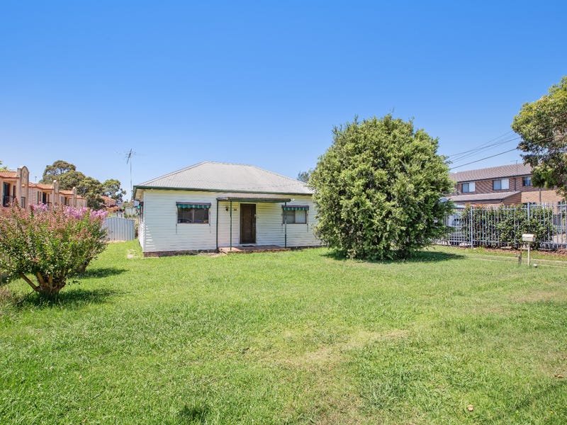 36 First Street, Kingswood, NSW 2747 House for Sale