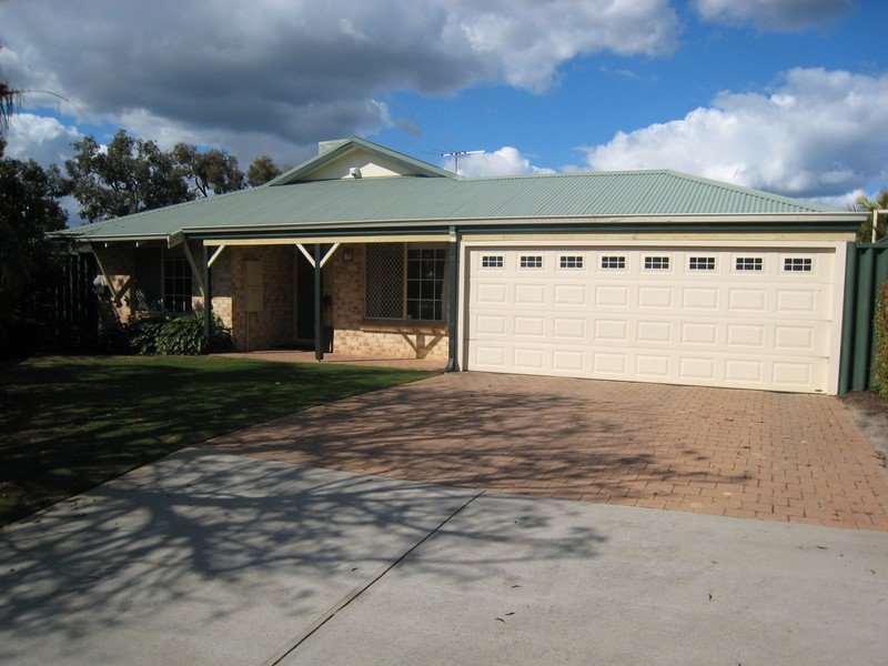 1 Waterlily Drive, Stratton, WA 6056 Property Details