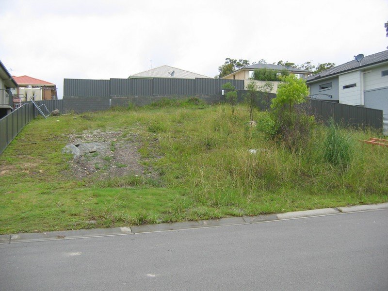 69 Dalmeny Drive, Macquarie Hills, NSW 2285