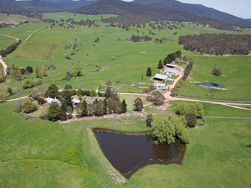 591 Butmaroo Rd, Bungendore, NSW 2621 Property Details
