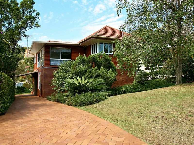 92 Brodie Street Holland Park West Qld 4121 Property Details