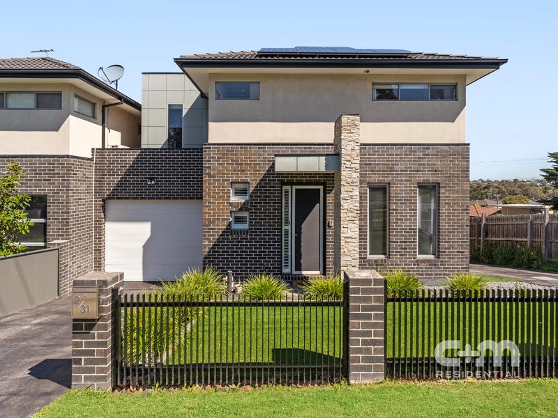 2/31 Devon Road, Pascoe Vale, Vic 3044 Townhouse for Sale