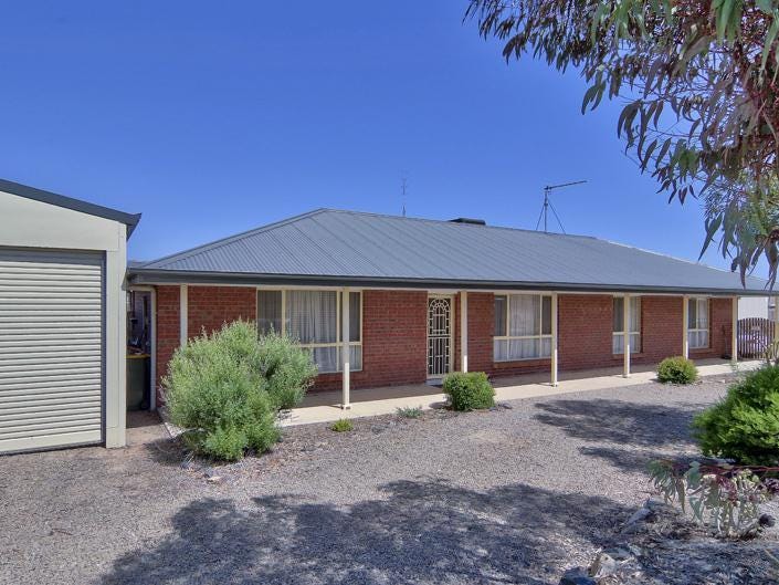 20 Lyndon Avenue, Moonta Bay, SA 5558